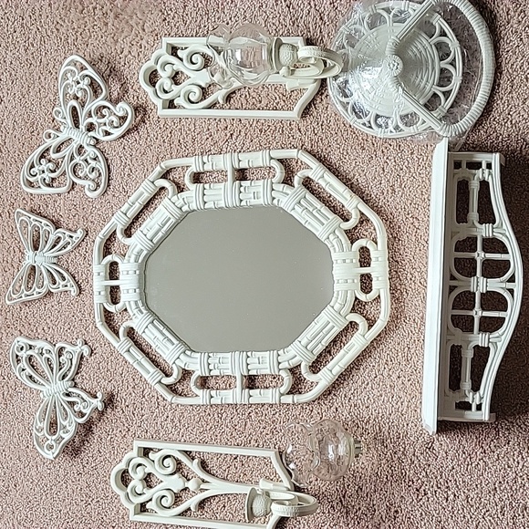 Decorative wall - Picture 1 of 5